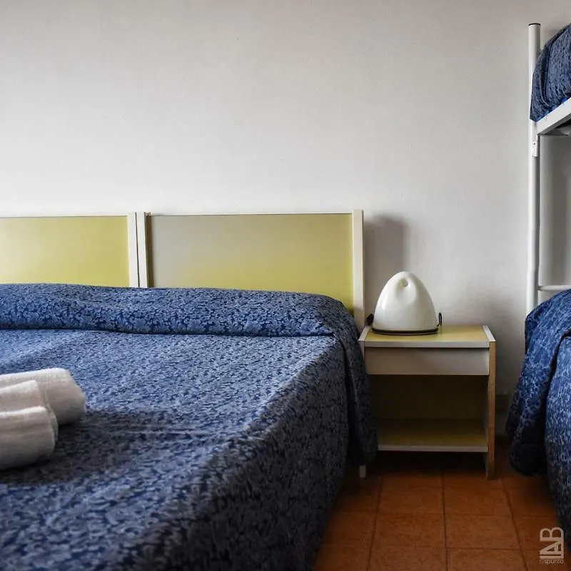 Hotel Kitty Milano Marittima 4*,