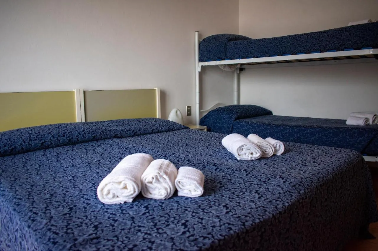 Hotel Kitty Milano Marittima 4*,